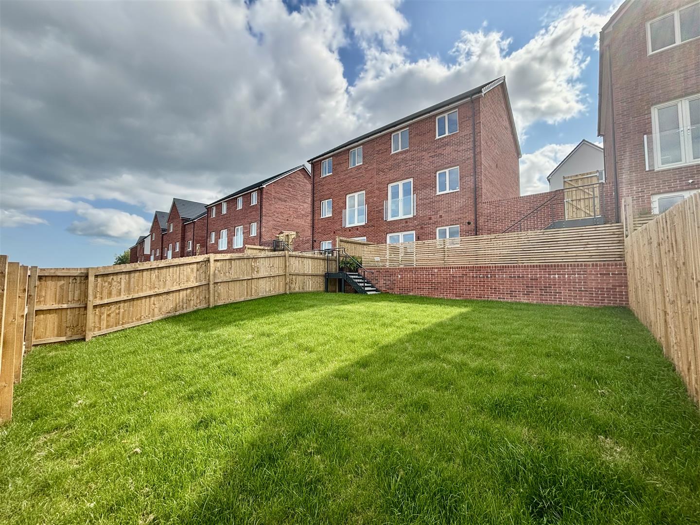 Ffordd Picton Tuberville, Sketty, Swansea, SA2 7RG